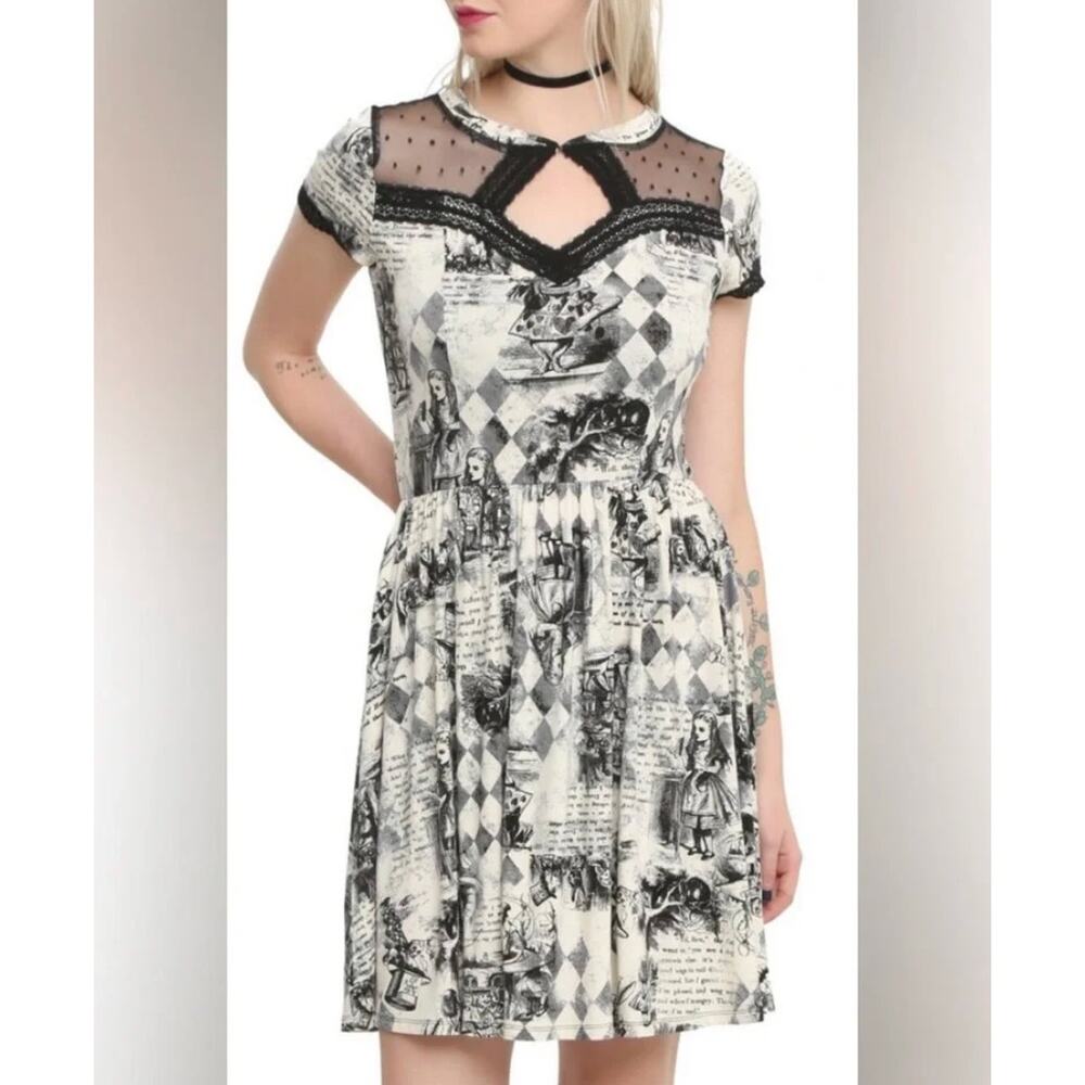 Hot Topic Womens Alice Storybook Printed Dress Sz L Lace Wonderland Whimsi Black - Picture 2 of 10
